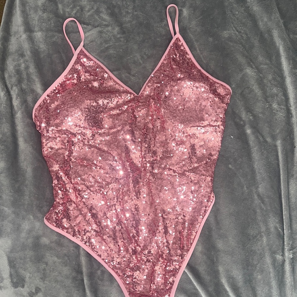 COPY - 💕Pink swimsuit 💕